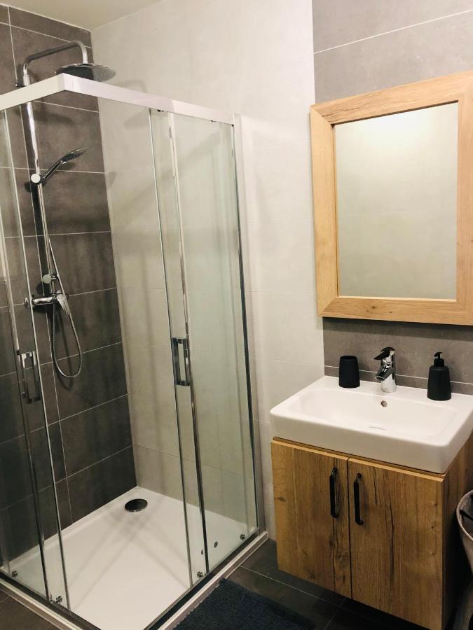Apartman Kasperky Касперске Хори Екстериор снимка